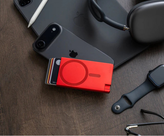 Компактний «розумний» гаманець (картхолдер) ekster Cardholder Pro for MagSafe